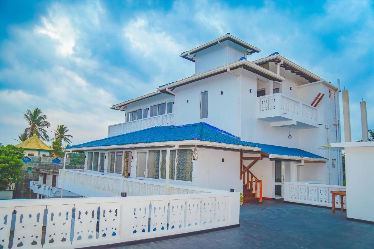 Hikka Ocean Resort Hikkaduwa Esterno foto